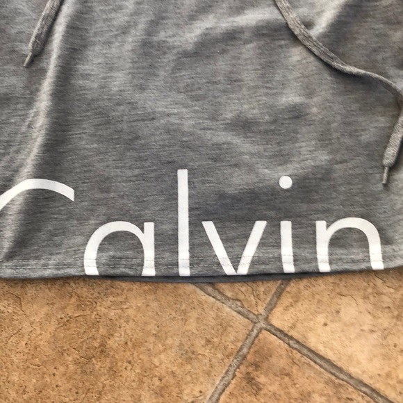 3/$25 - Calvin Klein crop grey long sleeve top - Picture 3 of 6